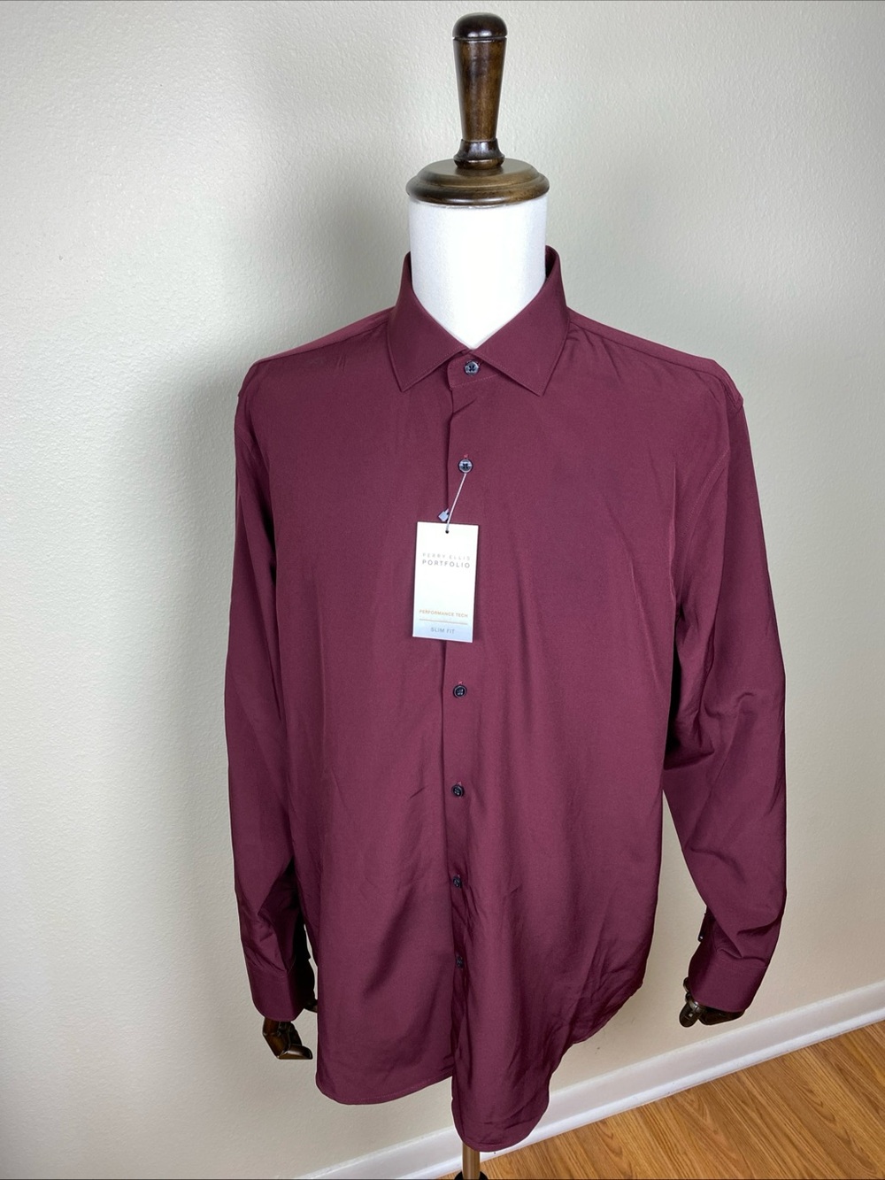 Perry Ellis Portfolio Performance‎ Tech Shirt Men’s XL Burgundy Slim Fit NWT